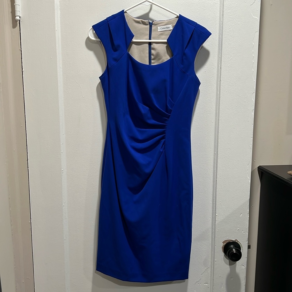 Calvin Klein Womens Size 2 Sheath Cocktail Dress Royal Blue Knee-Length Stretch